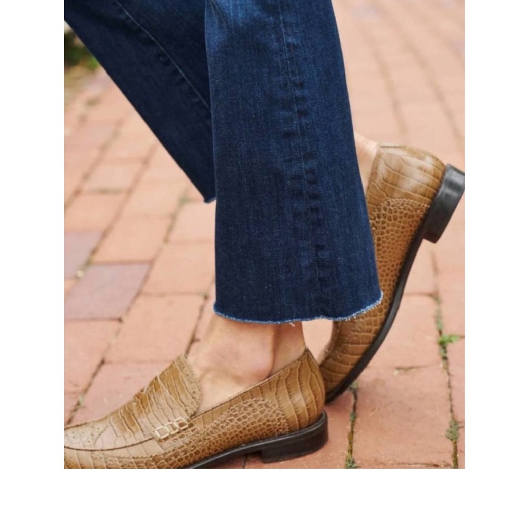 Frank & Eileen Killian Raw Hem Crop Flare Ankle Jeans - Picture 5 of 10